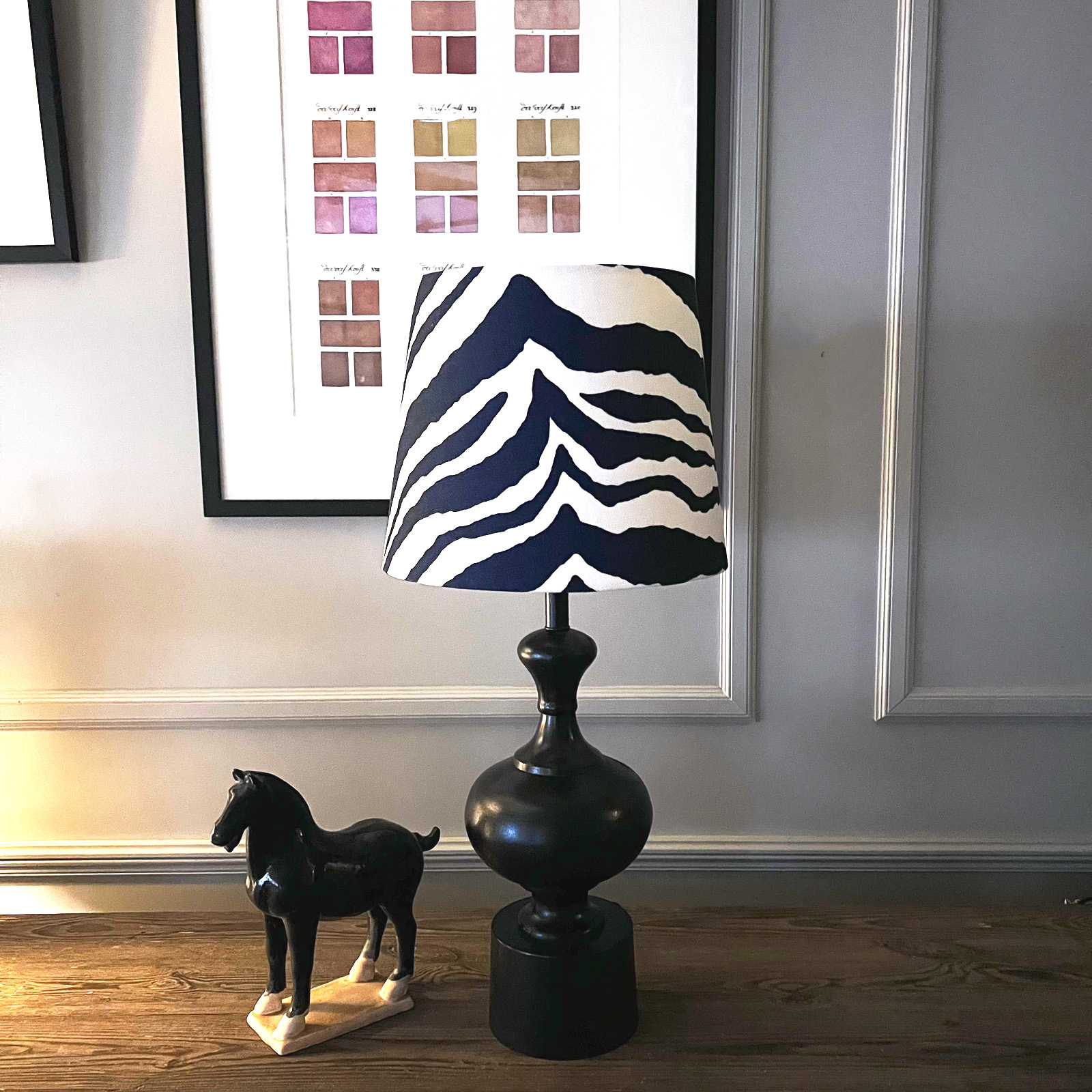 Lampskärm Sixten 32 cm Zebra blå